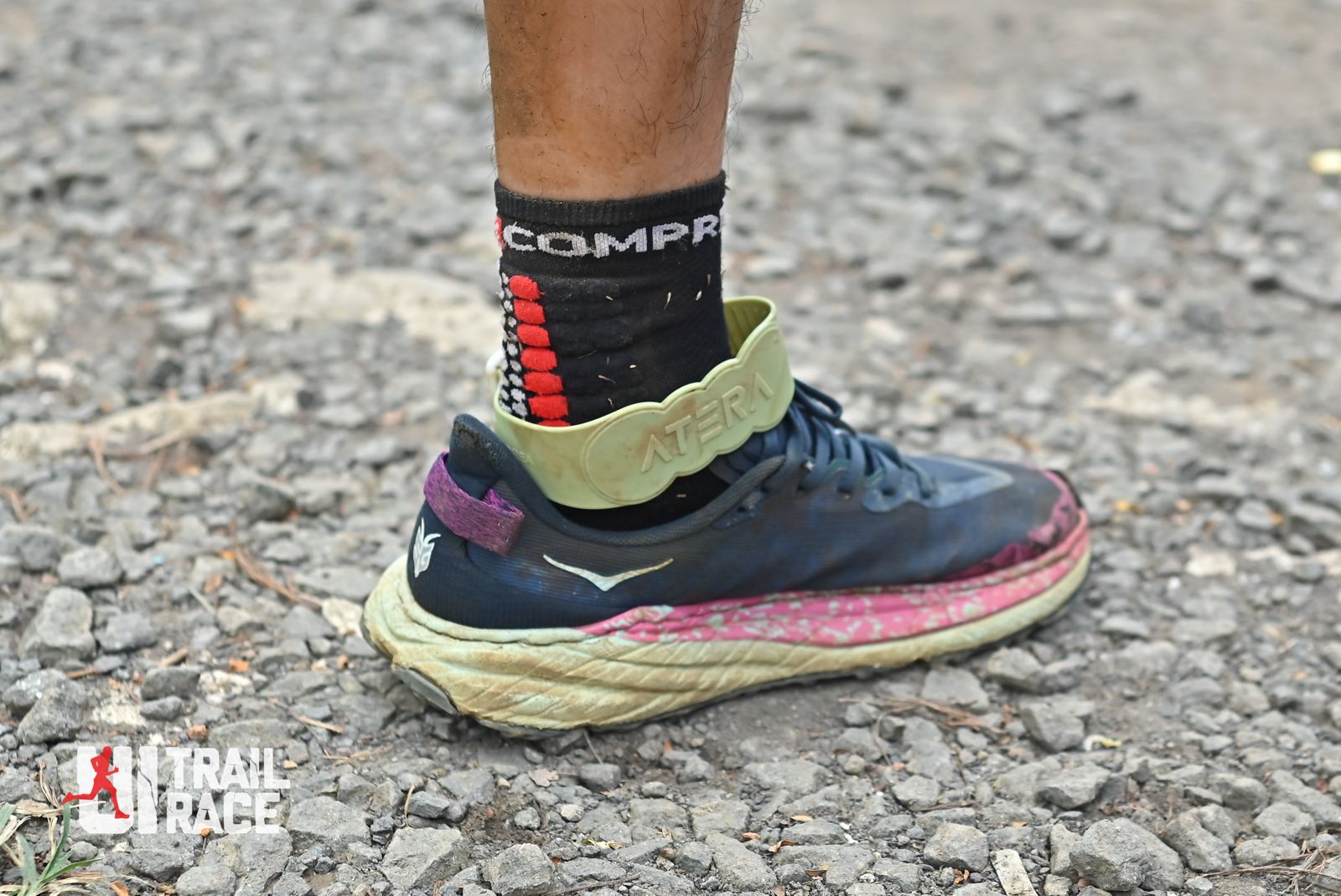 Runner with ATERA on knee